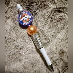 NEW Denver Broncos Beaded Pen Crystal details